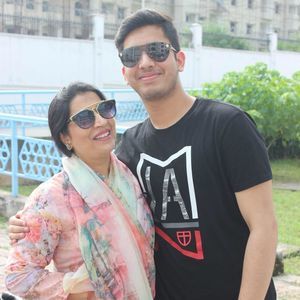 Meet your Posher, Muhammad